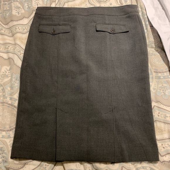 Grey pencil skirt - Picture 2 of 9